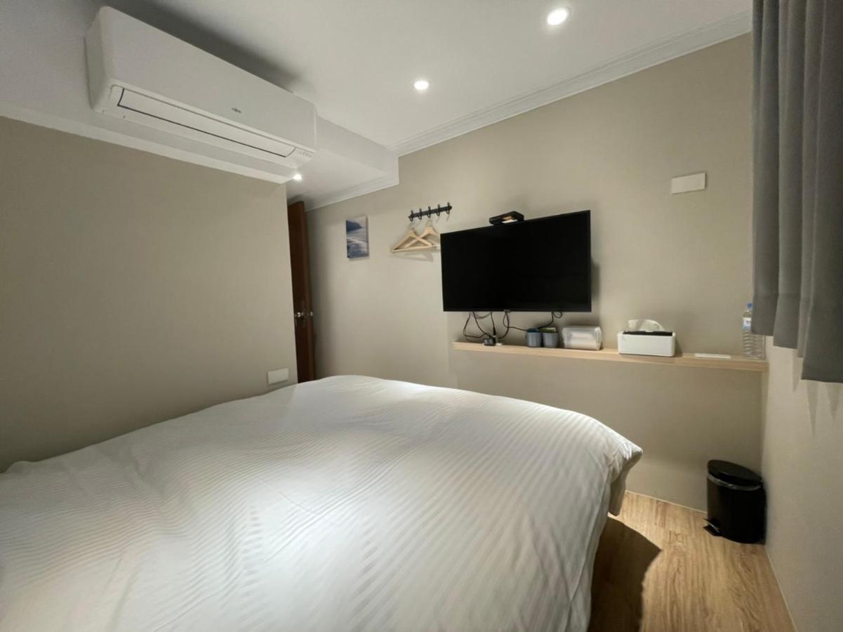 Yoshi Hotel - Tainan Station Branch 외부 사진