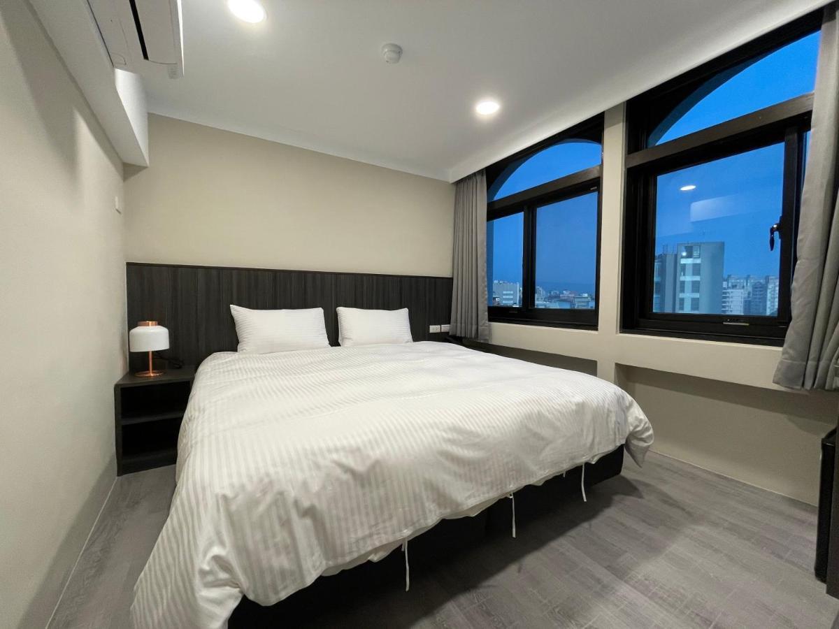 Yoshi Hotel - Tainan Station Branch 외부 사진