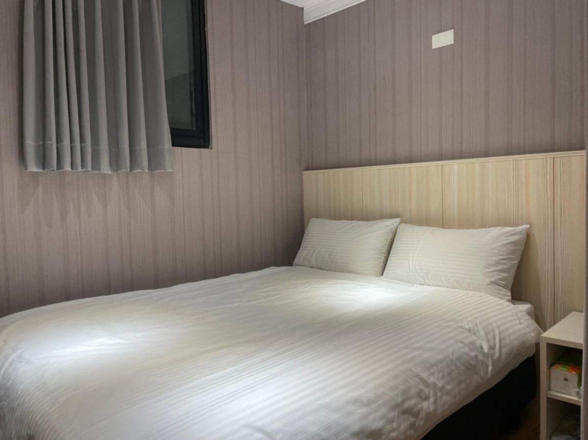 Yoshi Hotel - Tainan Station Branch 외부 사진