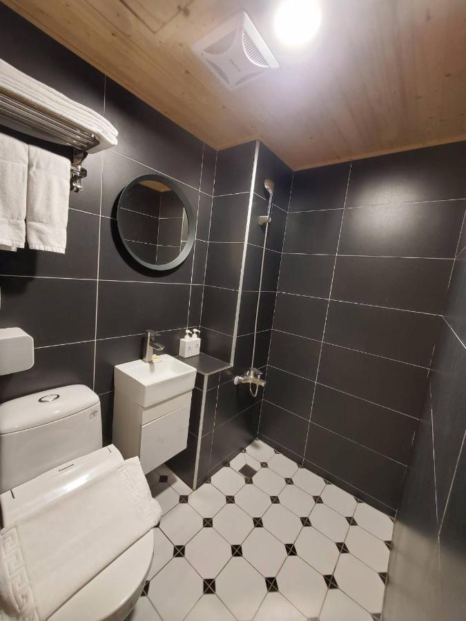 Yoshi Hotel - Tainan Station Branch 외부 사진